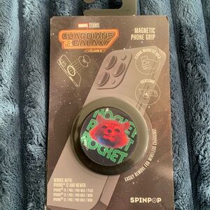 Spinpop Marvel Avengers Hulk Magnetic Phone Grip